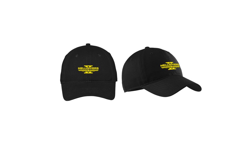 "Un cappello da baseball nero con il logo di Helldivers 2 in giallo scritto sul davanti."